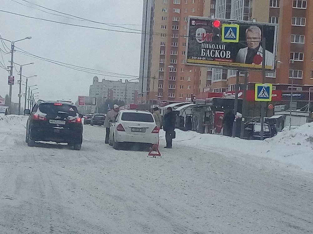 ДТП «на глазах» у Николая Баскова сфотографировали в Воронеже ДТП «на глазах» у Николая Баскова сфотографировали в Воронеже