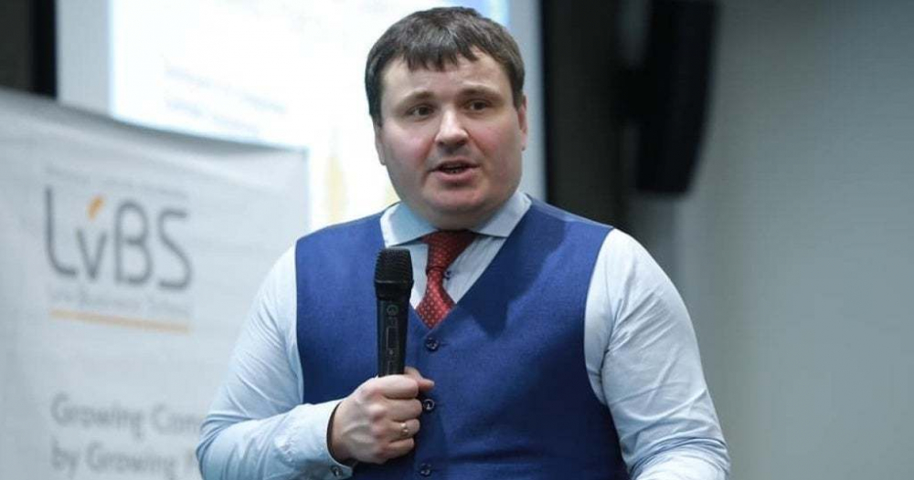 Президент поставил Гусева вместо Гордеева близ Воронежской области Президент поставил Гусева вместо Гордеева близ Воронежской области