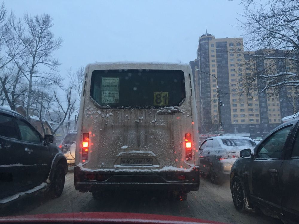 Воронеж парализовали 10-балльные пробки Воронеж парализовали 10-балльные пробки
