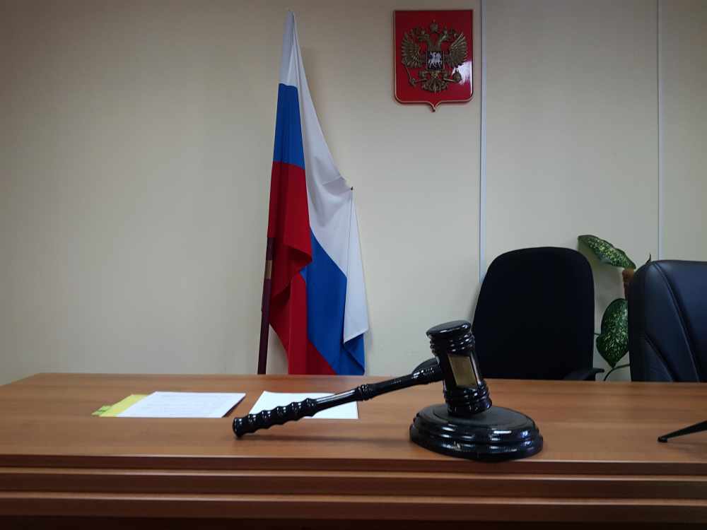 Грабитель обломался о глухонемого воронежского таксиста и получил 4 года строгого режима Грабитель обломался о глухонемого воронежского таксиста и получил 4 года строгого режима