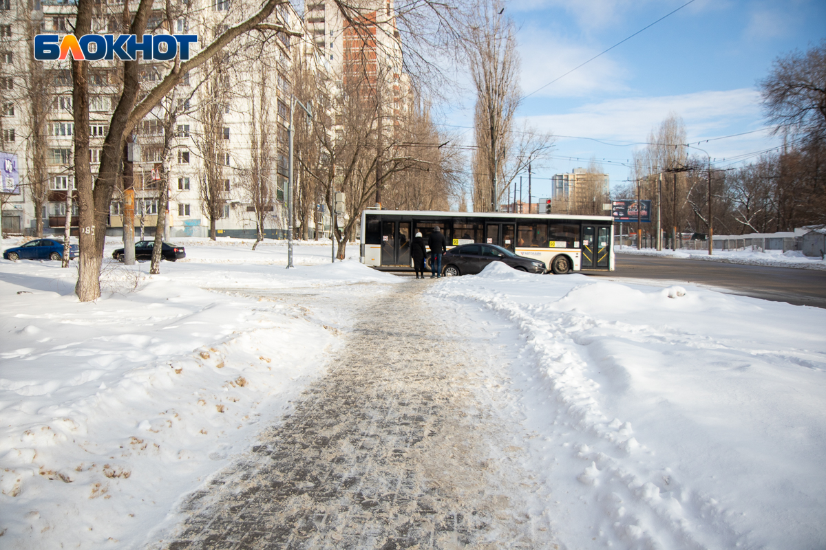 То густо, то пусто, или Что не так с уборкой снега по-воронежски