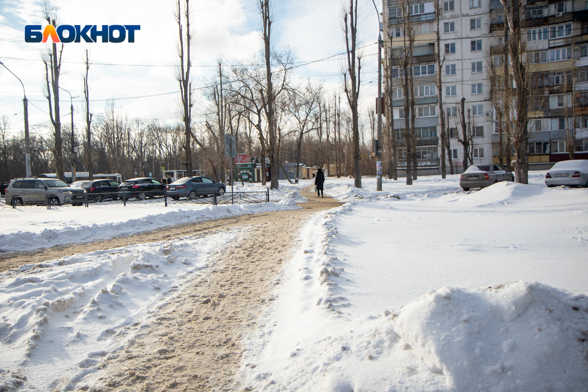 То густо, то пусто, или Что не так с уборкой снега по-воронежски