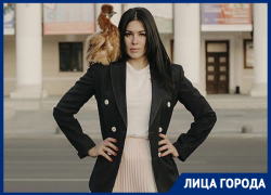 Красавица-депутат рассказала, как продавала унитазы, а стала народной любимицей Красавица-депутат рассказала, как продавала унитазы, а стала народной любимицей