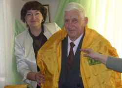 На 91-м году жизни скончался воронежский писатель Яков Кравченко На 91-м году жизни скончался воронежский писатель Яков Кравченко