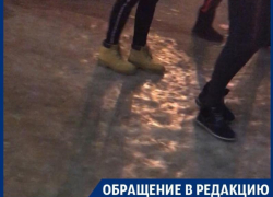 Травмоопасную подставу от коммунальщиков сняли в центре Воронежа Травмоопасную подставу от коммунальщиков сняли в центре Воронежа