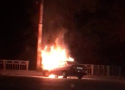 Ужасающее видео горящей Daewoo Nexia показали в Воронеже Ужасающее видео горящей Daewoo Nexia показали в Воронеже