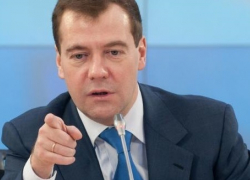 Гусев поехал в Москву к Путину, но встретился с Медведевым Гусев поехал в Москву к Путину, но встретился с Медведевым