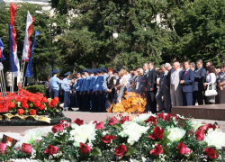 В Воронеже День памяти и скорби начнется с поминального богослужения В Воронеже День памяти и скорби начнется с поминального богослужения