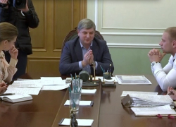 Александр Гусев вляпался в историю с поглощением спермы на канале НТВ Александр Гусев вляпался в историю с поглощением спермы на канале НТВ