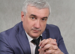 Любомир Радинович из Воронежа: «Черногория заговорила с высоко поднятым флагом любви и верности к России» Любомир Радинович из Воронежа: «Черногория заговорила с высоко поднятым флагом любви и верности к России»