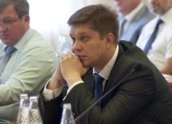 Александр Тюрин стал банкротом из-за споров с «родноворонежцами» вокруг «Эколайнера» Александр Тюрин стал банкротом из-за споров с «родноворонежцами» вокруг «Эколайнера»