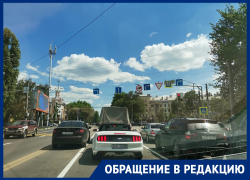 Бардак с разметкой и знаками устроили на Московском проспекте в Воронеже Бардак с разметкой и знаками устроили на Московском проспекте в Воронеже