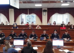 Грамотность в «Тотальном диктанте» проверили 1215 воронежцев Грамотность в «Тотальном диктанте» проверили 1215 воронежцев