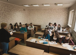 Воронежские вузы будут платить студентам, которые не могут устроиться на работу Воронежские вузы будут платить студентам, которые не могут устроиться на работу