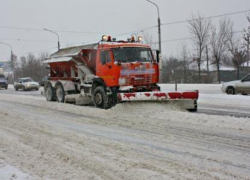 Воронежские коммунальщики продолжают бороться с метелью Воронежские коммунальщики продолжают бороться с метелью