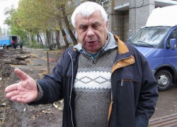 Михаил Палютин не смог отвертеться от штрафа за матерщину на судей в Воронеже Михаил Палютин не смог отвертеться от штрафа за матерщину на судей в Воронеже