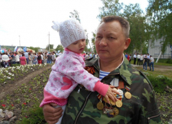 Под Воронежем многодетному ветерану-афганцу коммунальщики напомнили о засушливом Кандагаре Под Воронежем многодетному ветерану-афганцу коммунальщики напомнили о засушливом Кандагаре