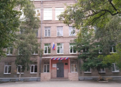 Денежные поборы в воронежской школе остановила прокуратура Денежные поборы в воронежской школе остановила прокуратура