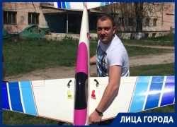 Русский Илон Маск: как воронежец построил успешный бизнес на любви к будущему и высоким технологиям Русский Илон Маск: как воронежец построил успешный бизнес на любви к будущему и высоким технологиям