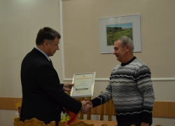 Беженцам из Донбасса, спасшим воронежского младенца, помогут оформить российское гражданство Беженцам из Донбасса, спасшим воронежского младенца, помогут оформить российское гражданство