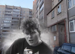Легендарный панк Юрий Хой родился 57 лет назад в Воронеже Легендарный панк Юрий Хой родился 57 лет назад в Воронеже