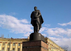 В День памяти и скорби воронежские власти перекроют движение около памятника Черняховскому В День памяти и скорби воронежские власти перекроют движение около памятника Черняховскому