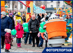 Блинами, забавами и хорошим настроением провожали Масленицу в Воронеже Блинами, забавами и хорошим настроением провожали Масленицу в Воронеже