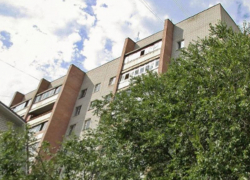 В Воронеже управляющая компания «Коммунальщик» потеряла очередной дом В Воронеже управляющая компания «Коммунальщик» потеряла очередной дом