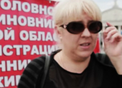 На жительницу Воронежа, объявившую голодовку на площади Ленина, возбудили административное дело На жительницу Воронежа, объявившую голодовку на площади Ленина, возбудили административное дело