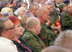 Наша Гала балована: депутат воронежской гордумы Галина Кудрявцева изменила Родине? Наша Гала балована: депутат воронежской гордумы Галина Кудрявцева изменила Родине?