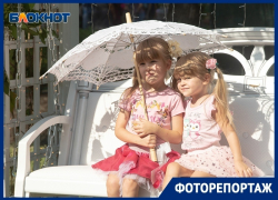 Город-сад в лицах: как люди проводили время на самом ярком фестивале Воронежа Город-сад в лицах: как люди проводили время на самом ярком фестивале Воронежа