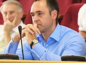 Спорткар обанкротившегося воронежского бизнесмена выставили на продажу Спорткар обанкротившегося воронежского бизнесмена выставили на продажу