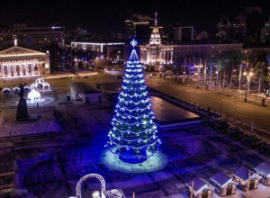 В Воронеже открыли «сезон нытья» про новогоднюю елку В Воронеже открыли «сезон нытья» про новогоднюю елку
