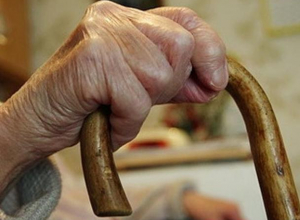 Псевдомедработники похитили у 82-летней жительницы Воронежа 65 тыс рублей Псевдомедработники похитили у 82-летней жительницы Воронежа 65 тыс рублей