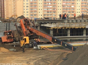 Путепровод на 9 Января в Воронеже откроют для пешеходов 14 декабря Путепровод на 9 Января в Воронеже откроют для пешеходов 14 декабря
