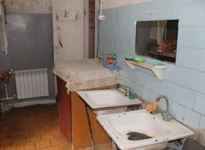 Сорок воронежских семей живут в экстремальных условиях подвала Сорок воронежских семей живут в экстремальных условиях подвала