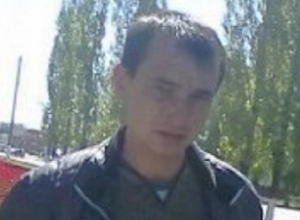 Воронежцев просят помочь в поисках убийцы 29-летней девушки Воронежцев просят помочь в поисках убийцы 29-летней девушки