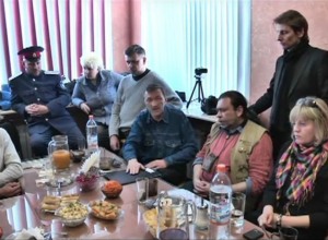 Под Воронежем адвокат антиникелевых активистов поддержал избиение геологов Под Воронежем адвокат антиникелевых активистов поддержал избиение геологов