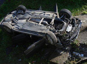 Автомобилист скончался после опрокидывания Audi под Воронежем Автомобилист скончался после опрокидывания Audi под Воронежем