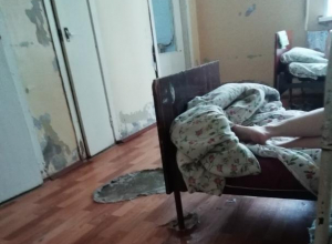 Издевательски жуткую воронежскую больницу пообещали отремонтировать Издевательски жуткую воронежскую больницу пообещали отремонтировать