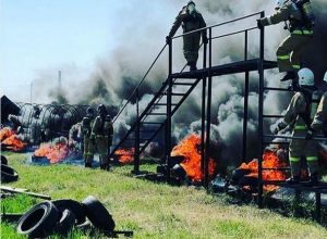 Жесткое испытание воронежских пожарных показали на видео Жесткое испытание воронежских пожарных показали на видео