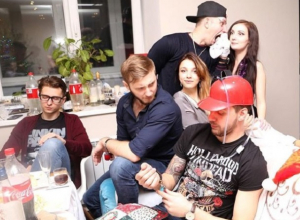 Воронежцы заполонили соцсети веселыми фотографиями с Нового года Воронежцы заполонили соцсети веселыми фотографиями с Нового года
