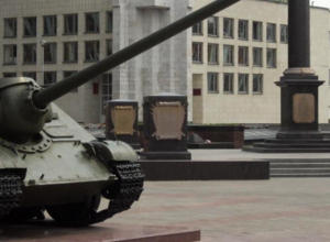 Воронежцев приглашают на выставку из одного портрета Воронежцев приглашают на выставку из одного портрета