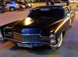 Шикарный Cadillac 1968 года сфотографировали в Воронеже Шикарный Cadillac 1968 года сфотографировали в Воронеже