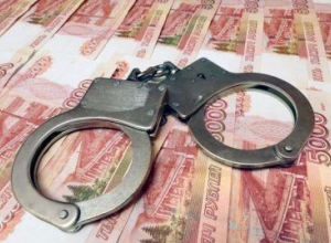 Начальник отдела воронежской полиции организовал незаконный бизнес по продаже алкоголя Начальник отдела воронежской полиции организовал незаконный бизнес по продаже алкоголя