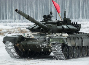 Воронежские офицеры показали экстремальное вождение танков и БТР Воронежские офицеры показали экстремальное вождение танков и БТР