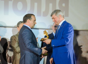 В Воронеже Гусев наградил победителей премии Столля-2018 В Воронеже Гусев наградил победителей премии Столля-2018