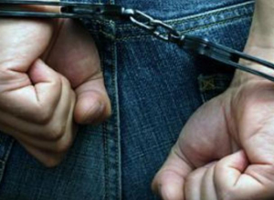 Полицейские повязали группу наркодилеров, делавших «закладки» в Воронеже Полицейские повязали группу наркодилеров, делавших «закладки» в Воронеже