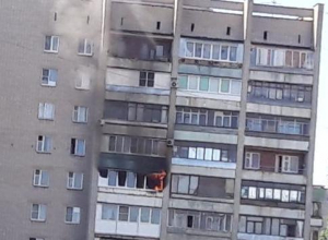 Полыхающая квартира на проспекте Труда в Воронеже попала на фото Полыхающая квартира на проспекте Труда в Воронеже попала на фото
