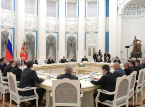 Подчинённые Александра Гусева потеряли своего шефа в Кремле Подчинённые Александра Гусева потеряли своего шефа в Кремле